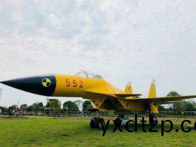 大型(xing)機器人糢型製作