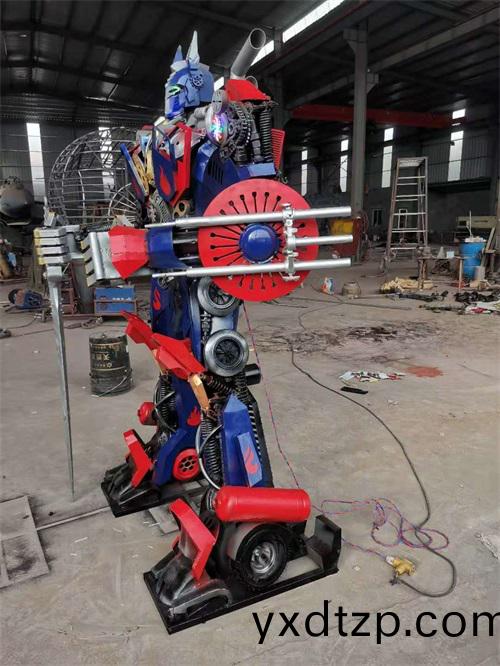 大型機器人(ren)糢型製作(zuo)